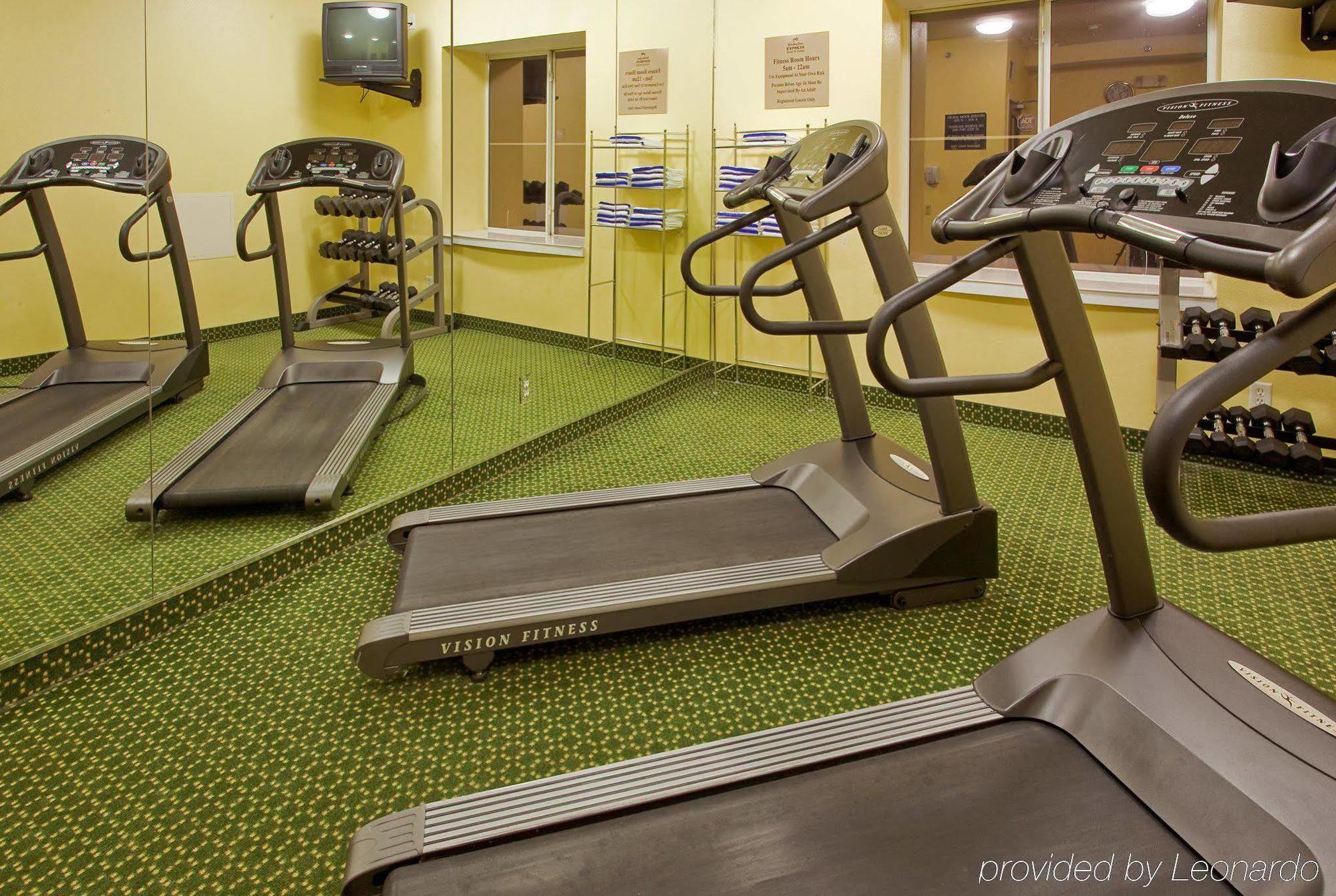 Four Points By Sheraton Dallas Arlington Entertainment District Зручності фото